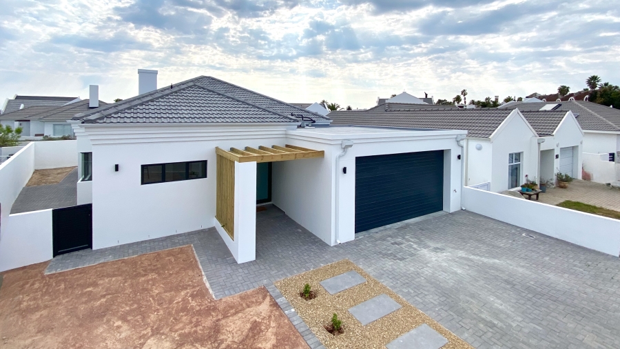 3 Bedroom Property for Sale in Shelley Point Western Cape